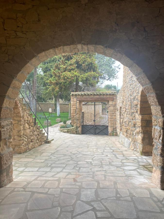 Casa Llobera 1792 La Pobla de Cervoles Exterior foto